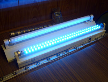 蛍光灯型LEDランプ
