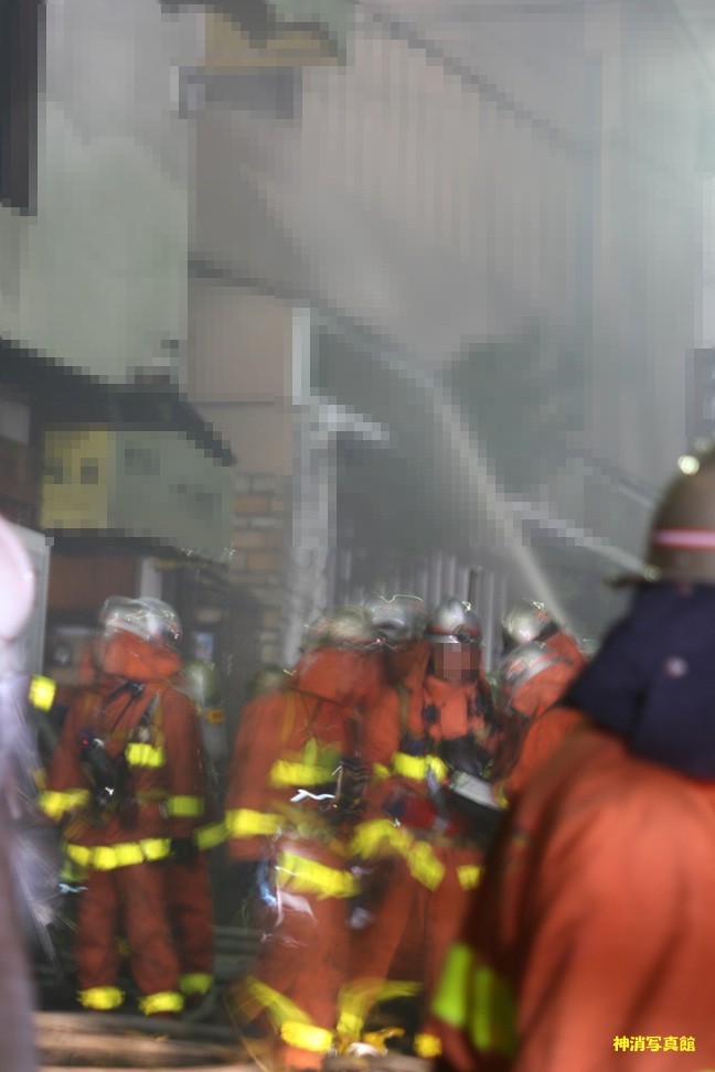 2008.7.20 北区　有馬温泉街　建物火災　一眼 084