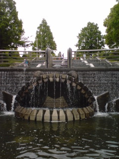 横浜山下公園滝