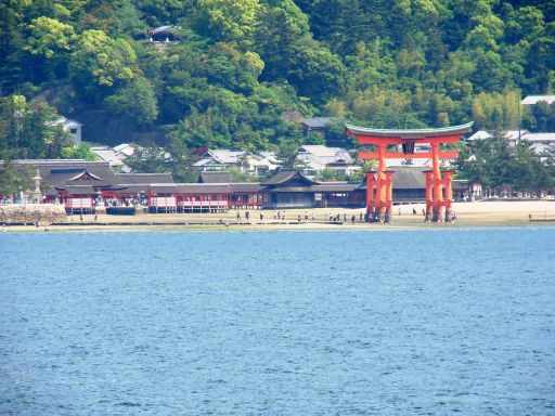 船からの厳島神社